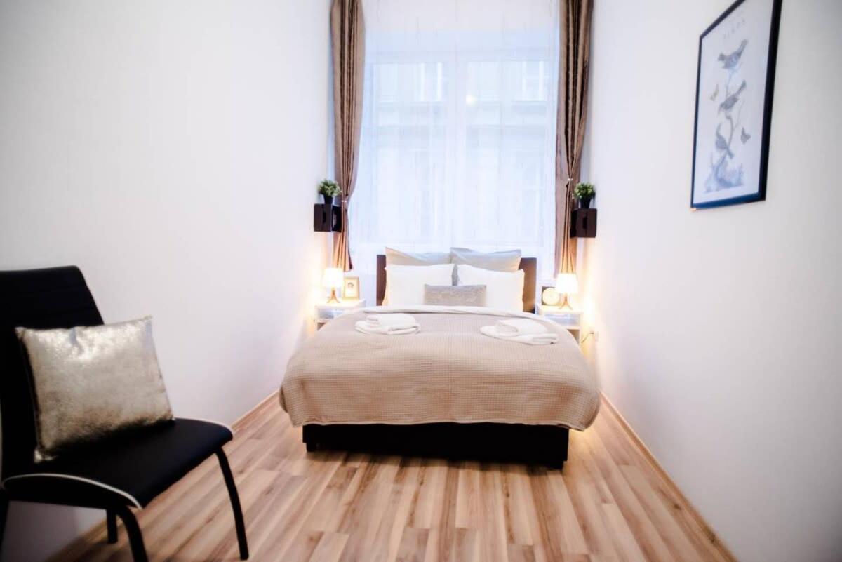 Very Central Spacious Ac Apartment Budapest Exteriör bild